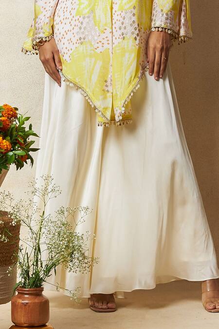 Vedika M Yellow Silk, Satin Sequins Collared, Abstract Bandhani Print Kaftan And Pant Set Online at Aza Fashions Vedika M_Yellow Silk, Satin Sequins Collared, Abstract Bandhani Print Kaftan And Pant Set _Online_at_Aza_Fashions