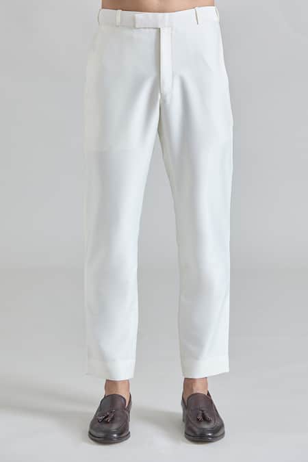 Buy_Priti Sahni_Ivory Cotton, Silk Sequins, Embroidery Lucknowi Thread Sherwani Set 