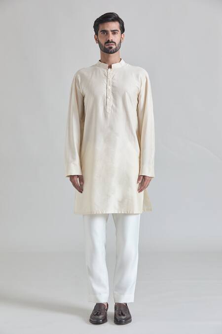 Priti Sahni Ivory Cotton, Silk Mirrors, Embroidery Bundi And Kurta Set Online at Aza Fashions Priti Sahni_Ivory Cotton, Silk Mirrors, Embroidery Bundi And Kurta Set _Online_at_Aza_Fashions