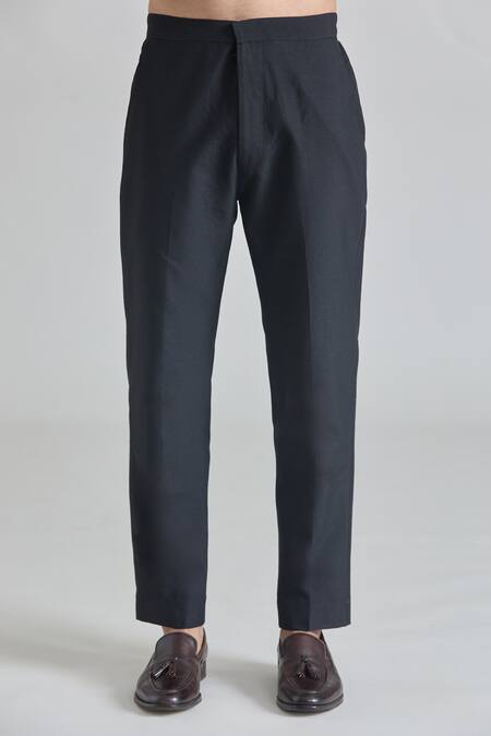 Shop Priti Sahni Black Silk Mirrors, Embroidery Art Sherwani Set Shop_Priti Sahni_Black Silk Mirrors, Embroidery Art Sherwani Set