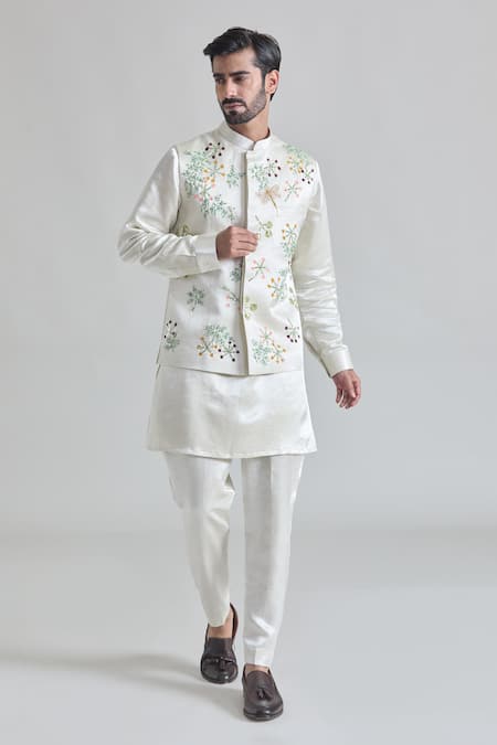 Priti Sahni Flower Hand Painted Bundi & Kurta Set 