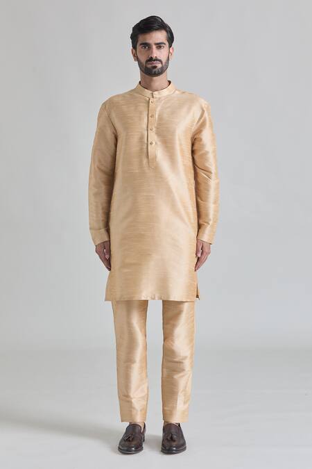 Priti Sahni Wine Silk Zari, Sequins Floral Stripe Embroidered Bundi Set Online at Aza Fashions Priti Sahni_Wine Silk Zari, Sequins Floral Stripe Embroidered Bundi Set _Online_at_Aza_Fashions