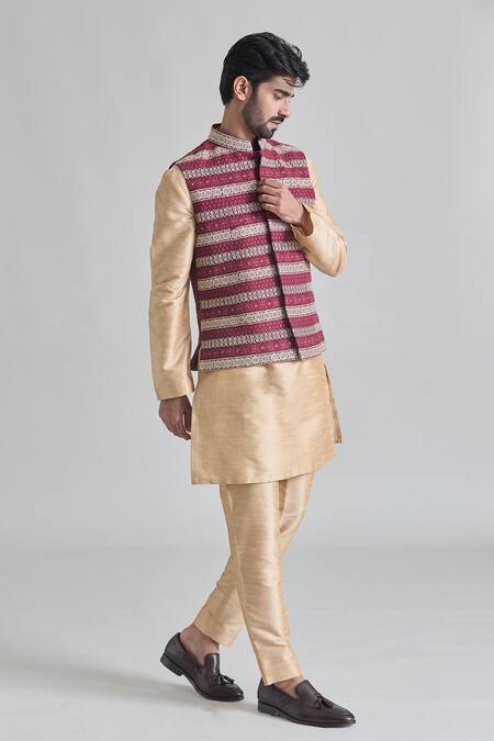 Priti Sahni Wine Silk Zari, Sequins Floral Stripe Embroidered Bundi Set at Aza Fashions Priti Sahni_Wine Silk Zari, Sequins Floral Stripe Embroidered Bundi Set _at_Aza_Fashions