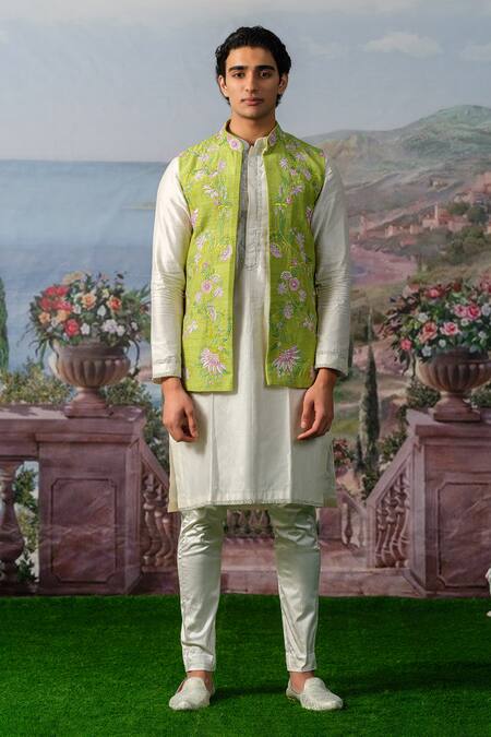 Shop_House Of Koa_Green Bundi Raw Silk Embroidery Thread Floral And Kurta Set _at_Aza_Fashions