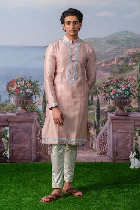 House Of Koa Thread Placket Embroidered Kurta Set 