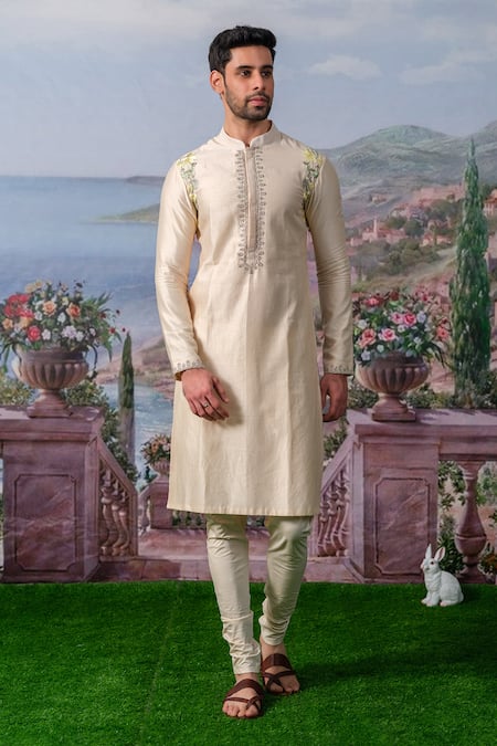 House Of Koa Camven Placement Embroidered Kurta With Pant 
