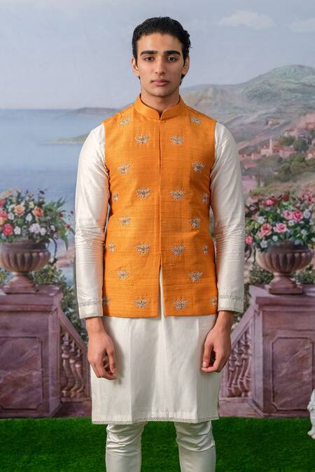 House Of Koa_Orange Embroidery Honey Bee Bundi Kurta Set _Online_at_Aza_Fashions