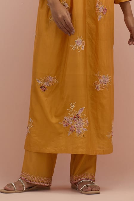 Buy_Kora_Yellow , Organza Beads, Embroidery V-neck Embellished Anarkali Pant Set _Online_at_Aza_Fashions
