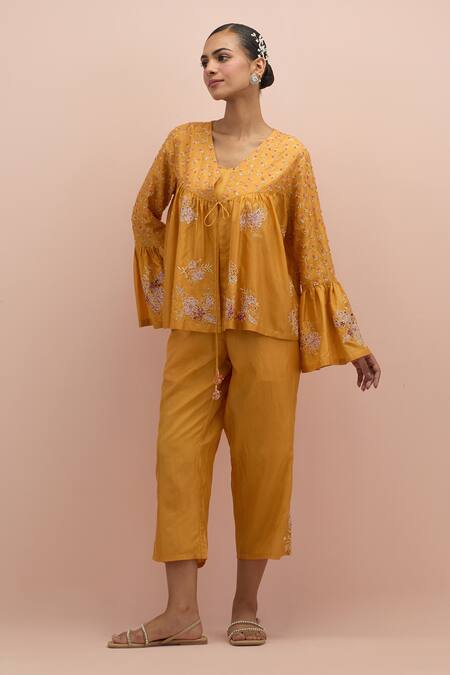 Shop Kora Yellow Silk Beads, Applique, Embroidery V-neck Floral Embellished Top With Pant Online at Aza Fashions Shop_Kora_Yellow Silk Beads, Applique, Embroidery V-neck Floral Embellished Top With Pant _Online_at_Aza_Fashions