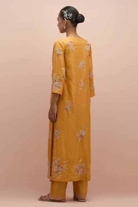 Shop Kora Yellow , Organza Beads, Embroidery Floral Embellished Kurta Pant Set at Aza Fashions Shop_Kora_Yellow , Organza Beads, Embroidery Floral Embellished Kurta Pant Set _at_Aza_Fashions
