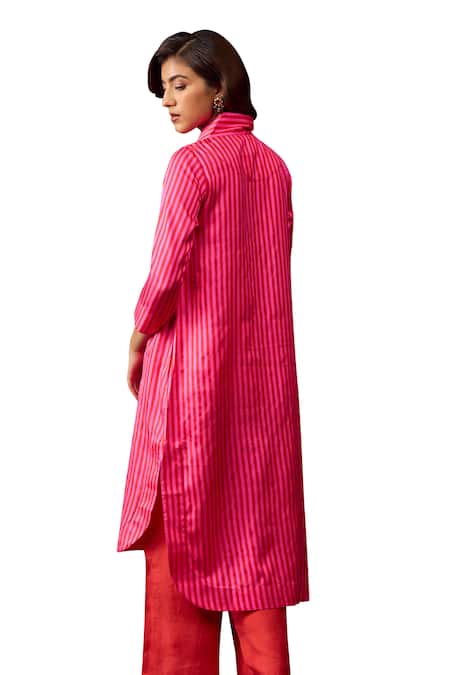 Shop_Surmaye_Pink Silk Satin Shawl Neck Mystic Striped Pattern Kurta With Pant 