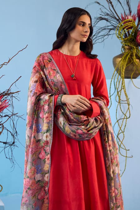 Surmaye_Grey Organza Embroidery Glorious Meadow Floral Print Dupatta _Online_at_Aza_Fashions