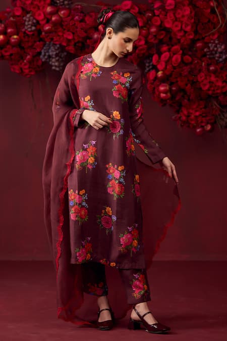 Surmaye Maroon Handwoven Mulberry Silk Printed Enchanted Bloom Motif Kurta And Pant Set 