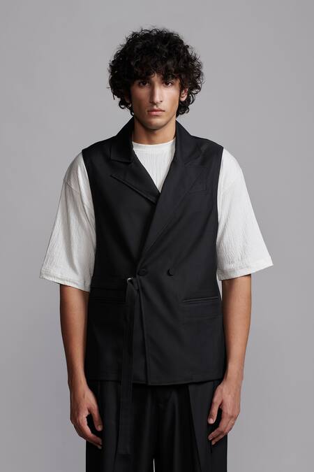 Shop Dash And Dot Black Lycra, Polyester, Viscose Double-breasted Blazer With Pant Online at Aza Fashions Shop_Dash And Dot_Black Lycra, Polyester, Viscose Double-breasted Blazer With Pant _Online_at_Aza_Fashions