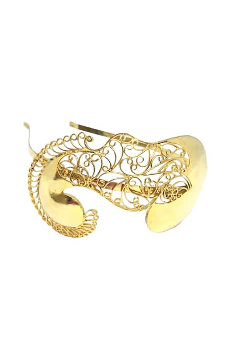 Shop Ornamaas Gold Paisley Cutwork Headband at Aza Fashions Shop_Ornamaas_Gold Paisley Cutwork Headband _at_Aza_Fashions