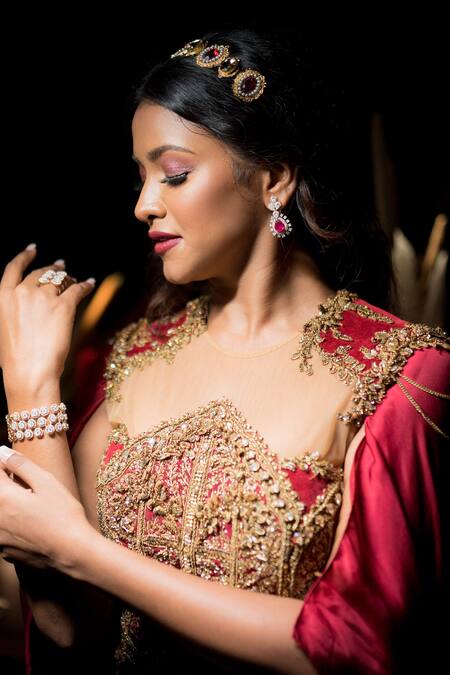 Buy Ornamaas Gold Crystals Regal Motif Embellished Headband Online at Aza Fashions Buy_Ornamaas_Gold Crystals Regal Motif Embellished Headband _Online_at_Aza_Fashions