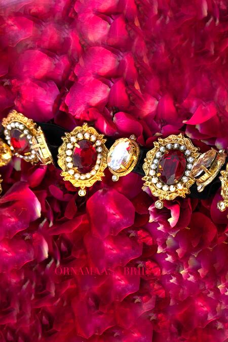 Shop Ornamaas Gold Crystals Regal Motif Embellished Headband Online at Aza Fashions Shop_Ornamaas_Gold Crystals Regal Motif Embellished Headband _Online_at_Aza_Fashions