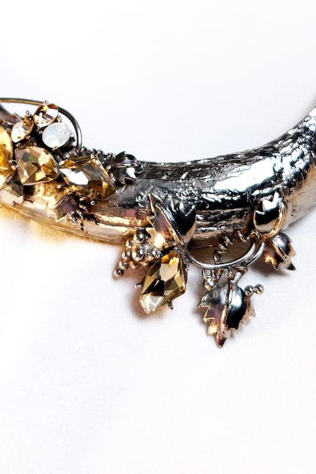 Ornamaas_Silver Plated Cubic Zirconia Vitis Vinifera Choker _Online_at_Aza_Fashions