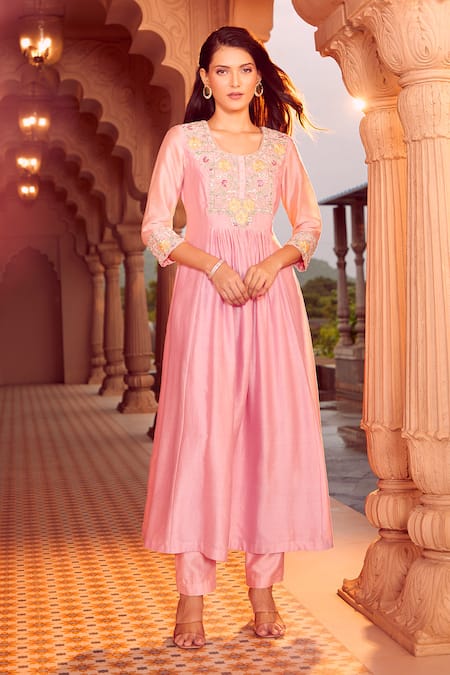 Shop Aariyana Couture Peach Silk, Chanderi, Viscose, Organza Floral Hand Anarkali Pant Set Online at Aza Fashions Shop_Aariyana Couture_Peach Silk, Chanderi, Viscose, Organza Floral Hand Anarkali Pant Set_Online_at_Aza_Fashions