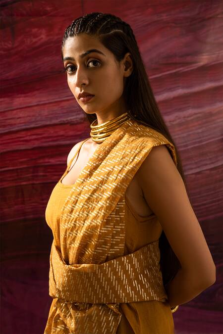 Banana Labs_Yellow Cotton Handblock Printed Line U-neck Placement Kurta And Dhoti Pant Set _Online_at_Aza_Fashions