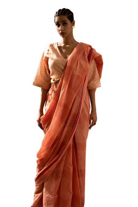 Buy_Banana Labs_Peach Cotton, Silk Tassels, Zari V-neck Wavy Handblock Printed Saree With Blouse _Online_at_Aza_Fashions