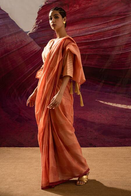 Banana Labs_Peach Cotton, Silk Tassels, Zari V-neck Wavy Handblock Printed Saree With Blouse _at_Aza_Fashions