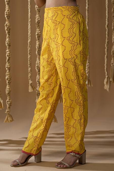 Banana Labs_Pink Cotton Applique Round Neck Handblock Print Kurta Overlay Shrug Set _at_Aza_Fashions