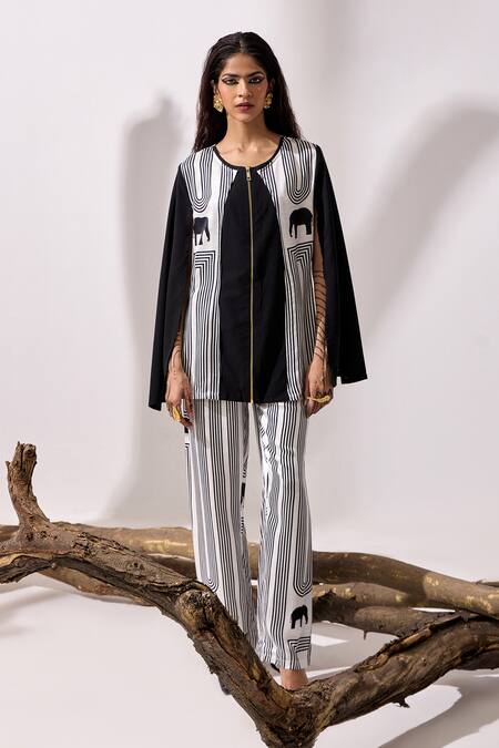 Kamaali Pret_White Cupro Bemberg Printed Geometric Suprajika Pant _Online_at_Aza_Fashions