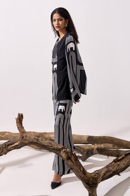 Shop_Kamaali Pret_Black Cupro Bemberg Slub Satin Printed Elephant Bhadra Pant _Online_at_Aza_Fashions
