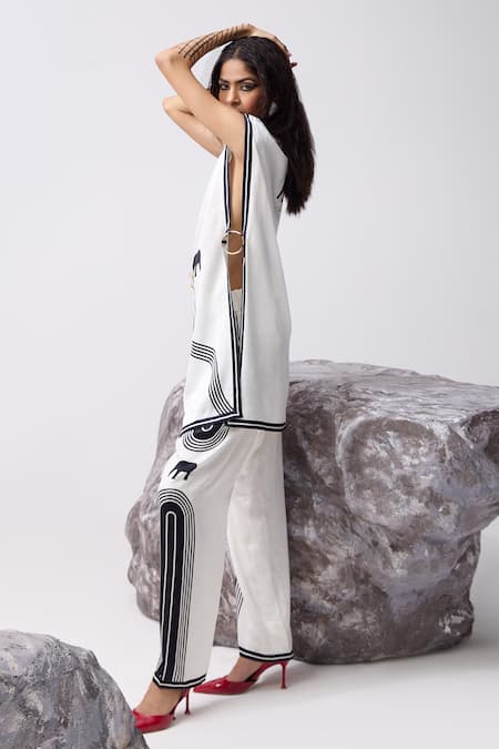 Buy_Kamaali Pret_White Cupro Printed Elephant Amarula Pant 