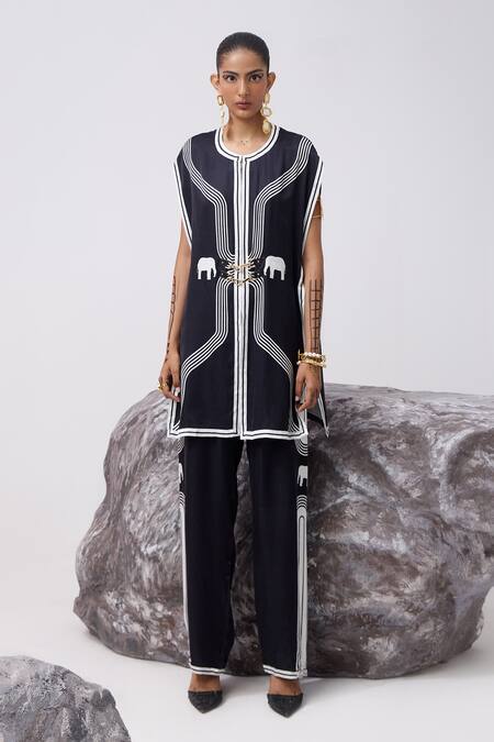 Kamaali Pret_Black Satin Round Neck Tumbi Elephant Print Long Top With Pant _Online_at_Aza_Fashions