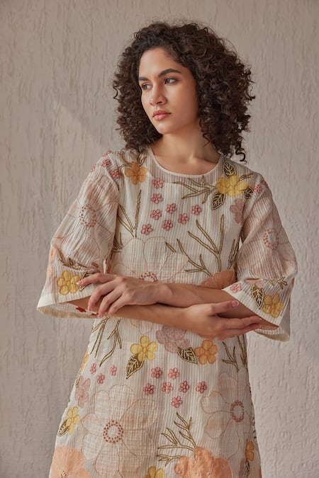 Buy_Khamaj India_Pink Chanderi, , Handloom Embroidery, Merlin Hand Kurta With Pant _Online_at_Aza_Fashions