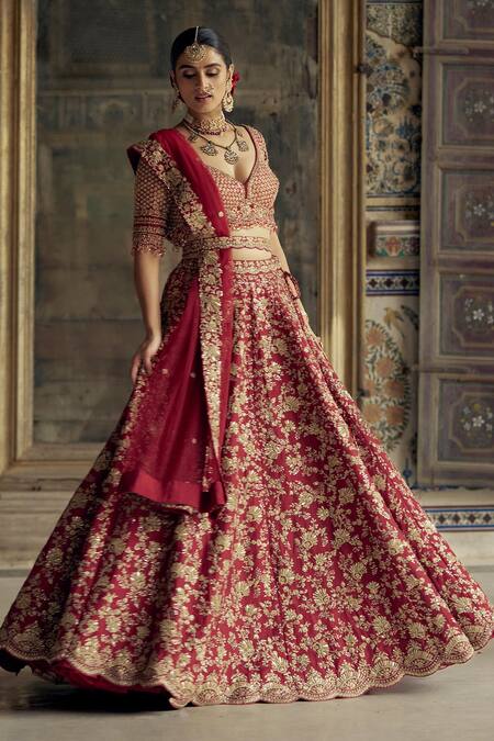 Nitika Gujral Red Silk, Net Beads, Crystals, Floral Bloom Embroidered Bridal Lehenga Set Online at Aza Fashions Nitika Gujral_Red Silk, Net Beads, Crystals, Floral Bloom Embroidered Bridal Lehenga Set _Online_at_Aza_Fashions