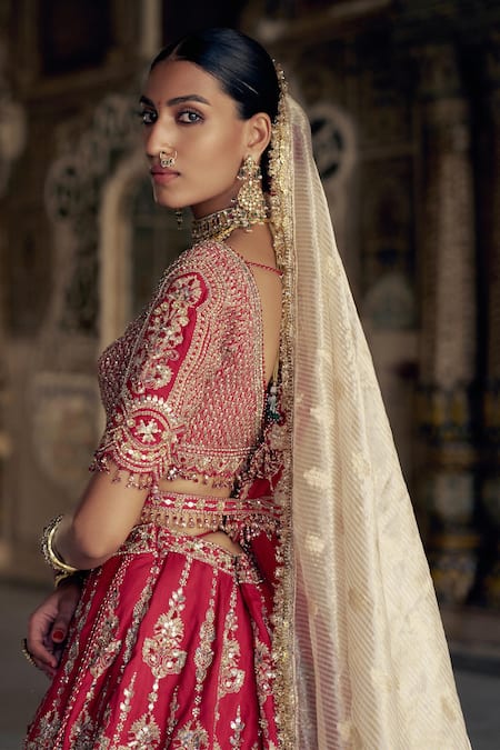 Shop Nitika Gujral Red Net, Silk Sequins, Beads Floral Jaal Dabka Embroidered Bridal Lehenga Set Online at Aza Fashions Shop_Nitika Gujral_Red Net, Silk Sequins, Beads Floral Jaal Dabka Embroidered Bridal Lehenga Set _Online_at_Aza_Fashions