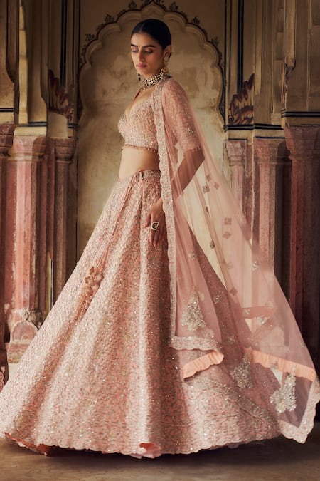 Nitika Gujral Peach Taffeta, Net Jaali Dabka Combination Embroidered Bridal Lehenga Set at Aza Fashions Nitika Gujral_Peach Taffeta, Net Jaali Dabka Combination Embroidered Bridal Lehenga Set _at_Aza_Fashions