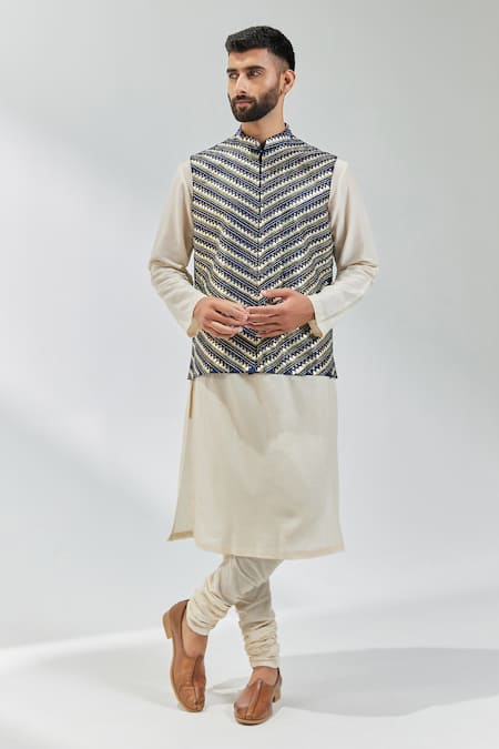 PRIYAL PRAKASH Zari Embroidered Waistcoat & Kurta Set 