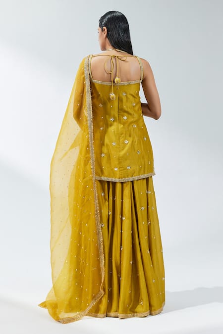 Shop Priyal Prakash Yellow Chanderi, Silk Organza Gota Patti, Zari Sweetheart Embroidered Kurta Set at Aza Fashions Shop_Priyal Prakash_Yellow Chanderi, Silk Organza Gota Patti, Zari Sweetheart Embroidered Kurta Set _at_Aza_Fashions