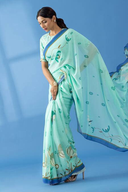 Buy Thee Modern Roots Green Georgette Dandelion Print Saree Online at Aza Fashions Buy_Thee Modern Roots_Green Georgette Dandelion Print Saree _Online_at_Aza_Fashions