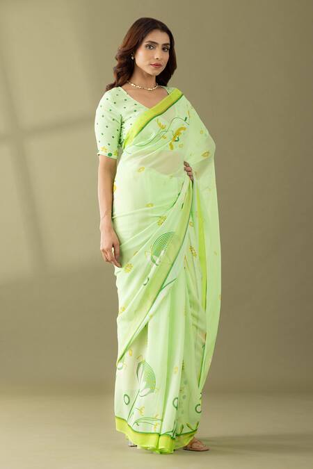 Buy_Thee Modern Roots_Green Georgette Dandelion Floral Print Saree _Online_at_Aza_Fashions