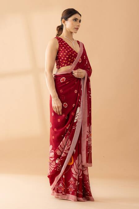 Buy Thee Modern Roots Red Georgette Sequins, Pearls Floral Motif Print Designer Saree Online at Aza Fashions Buy_Thee Modern Roots_Red Georgette Sequins, Pearls Floral Motif Print Designer Saree _Online_at_Aza_Fashions