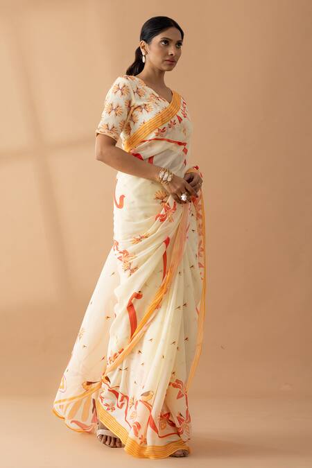 Thee Modern Roots Ivory Georgette Contrast Floral Print Saree Online at Aza Fashions Thee Modern Roots_Ivory Georgette Contrast Floral Print Saree _Online_at_Aza_Fashions