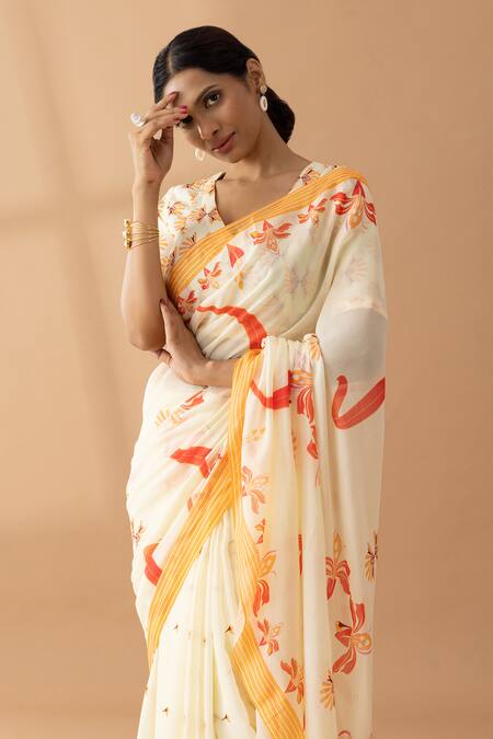 Shop Thee Modern Roots Ivory Georgette Contrast Floral Print Saree Online at Aza Fashions Shop_Thee Modern Roots_Ivory Georgette Contrast Floral Print Saree _Online_at_Aza_Fashions