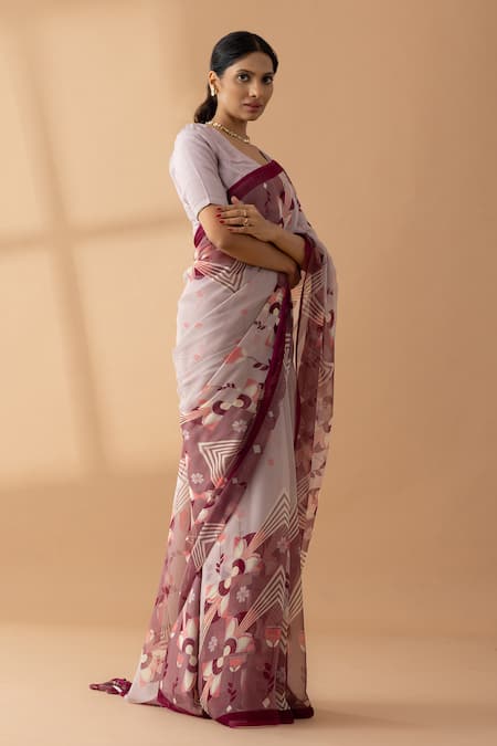 Buy Thee Modern Roots Purple Chiffon Mystical Print Saree Online at Aza Fashions Buy_Thee Modern Roots_Purple Chiffon Mystical Print Saree _Online_at_Aza_Fashions
