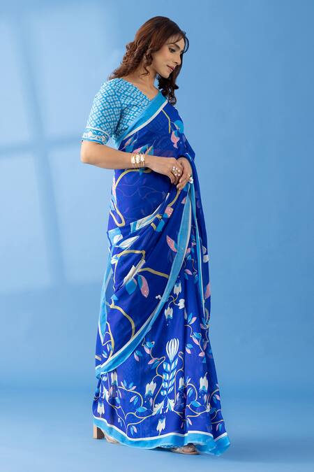 Buy Thee Modern Roots Blue Georgette Floral Garden Print Saree Online at Aza Fashions Buy_Thee Modern Roots_Blue Georgette Floral Garden Print Saree _Online_at_Aza_Fashions