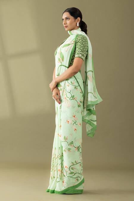 Thee Modern Roots Green Georgette Flower Garden Print Saree Online at Aza Fashions Thee Modern Roots_Green Georgette Flower Garden Print Saree _Online_at_Aza_Fashions