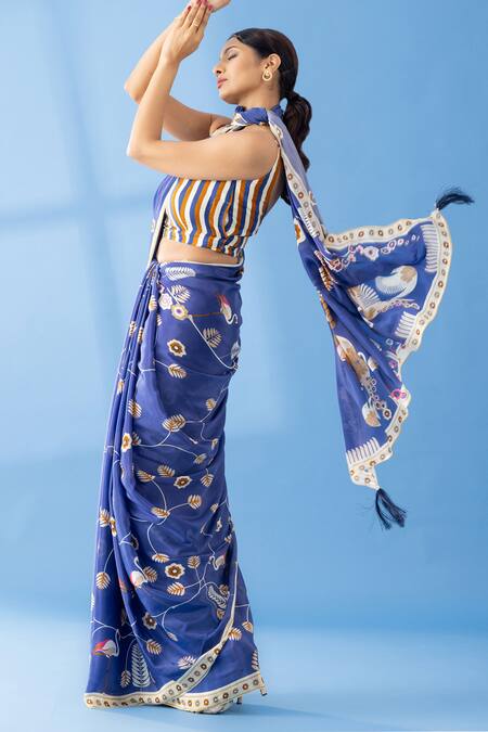 Buy Thee Modern Roots Blue Crepe Floret Abstract Print Saree Online at Aza Fashions Buy_Thee Modern Roots_Blue Crepe Floret Abstract Print Saree _Online_at_Aza_Fashions