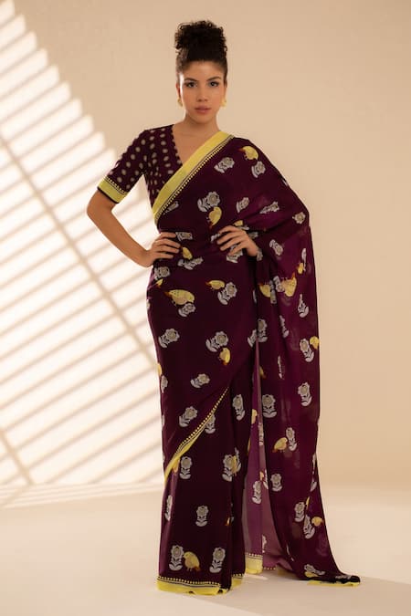 Thee Modern Roots Purple Crepe Printed Bird Saree With Unstitched Blouse Piece 