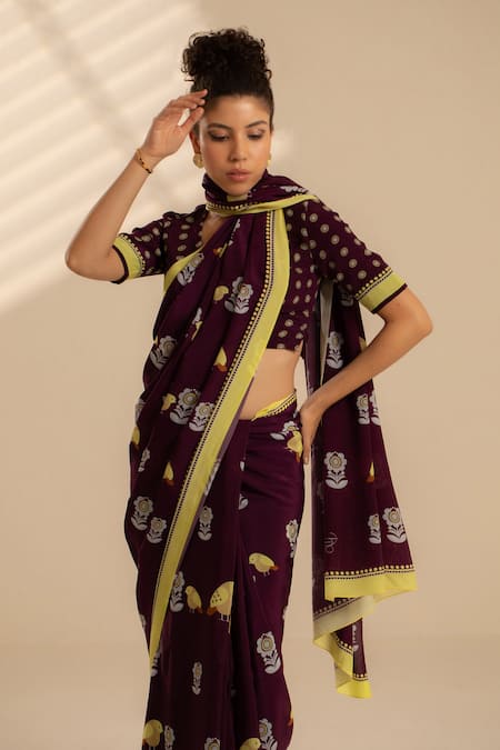 Thee Modern Roots Purple Crepe Bird Print Saree With Unstitched Blouse Piece Online at Aza Fashions Thee Modern Roots_Purple Crepe Bird Print Saree With Unstitched Blouse Piece _Online_at_Aza_Fashions