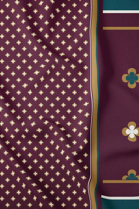 Buy Thee Modern Roots Maroon Satin, Georgette Checkered Print Saree With Unstitched Blouse Piece Buy_Thee Modern Roots_Maroon Satin, Georgette Checkered Print Saree With Unstitched Blouse Piece