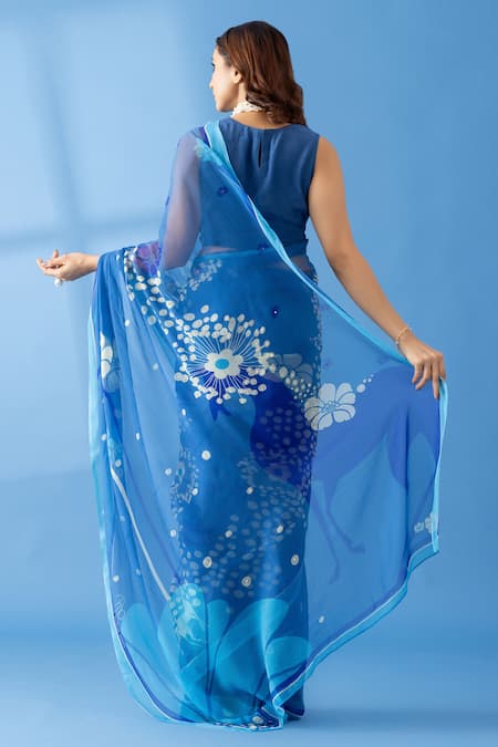 Shop_Thee Modern Roots_Blue Chiffon Sequins, Pearls Geometric Print Saree _at_Aza_Fashions